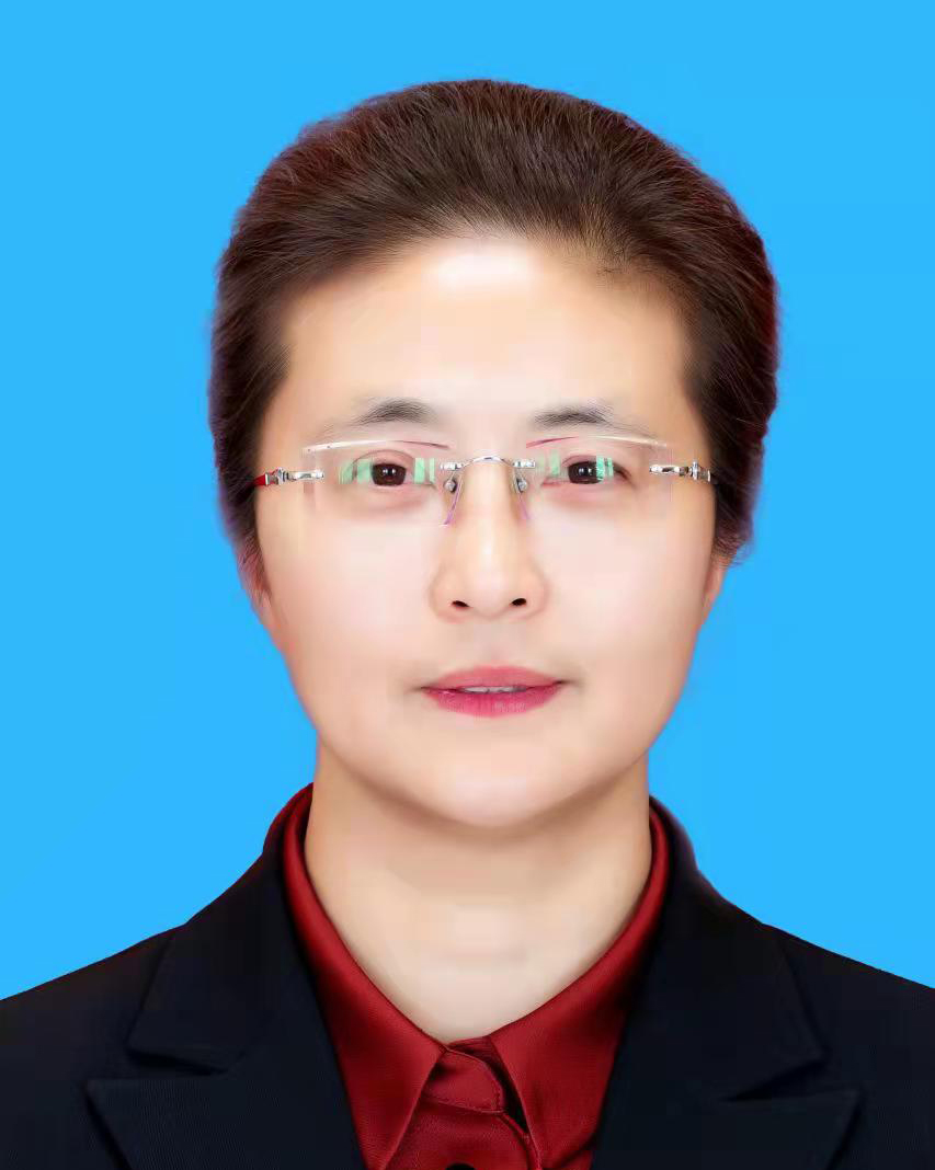 李玲